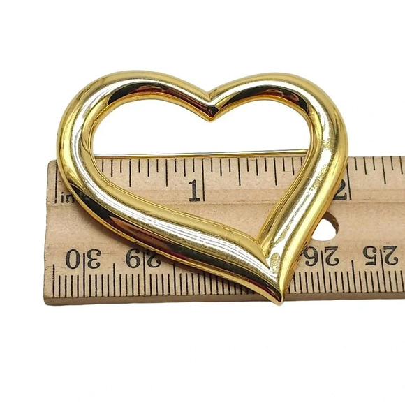 Open Heart Brooch Pin Shiny Gold Tone Vintage - Picture 4 of 4